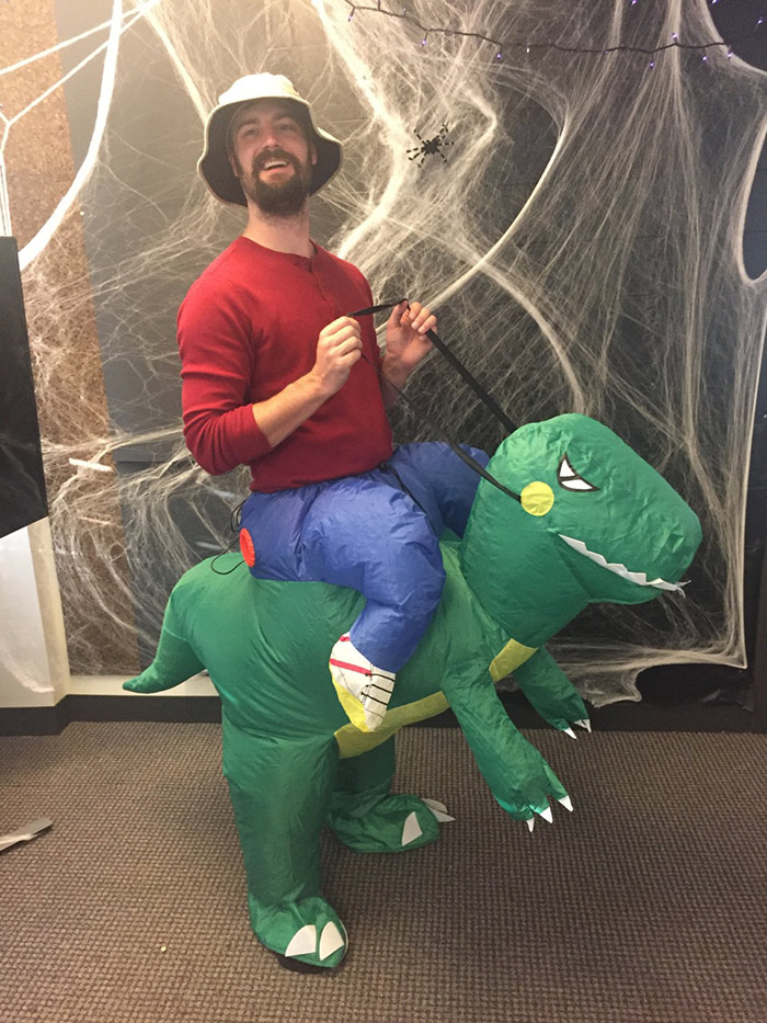 Steve riding a dinosaur